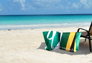 Bolsa de Playa con Bandera